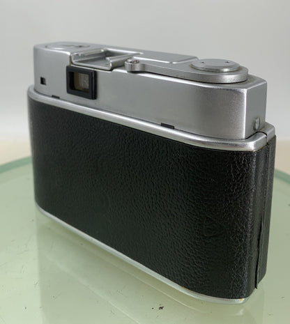 BEIRETTE JUNIOR || VINTAGE POINT AND SHOOT FILM CAMERA SILVER +CASE -TESTED - 176