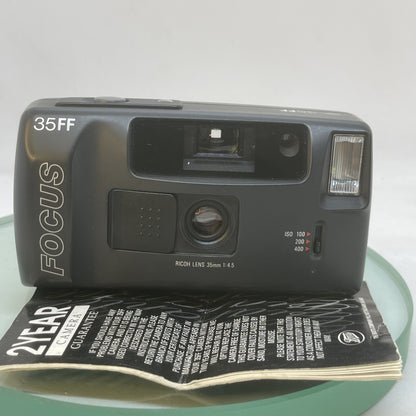 RARE BOOTS C35FF FOCUS RICOH LENS 1:4.5 35mm FILM CAMERA  MADE IN TAIWAN # 4651