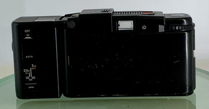 OLYMPUS XA2 Electronic Flash A11 D.ZUIKO 35mm f3.5 POINT & SHOOT CAMERA Case#3264