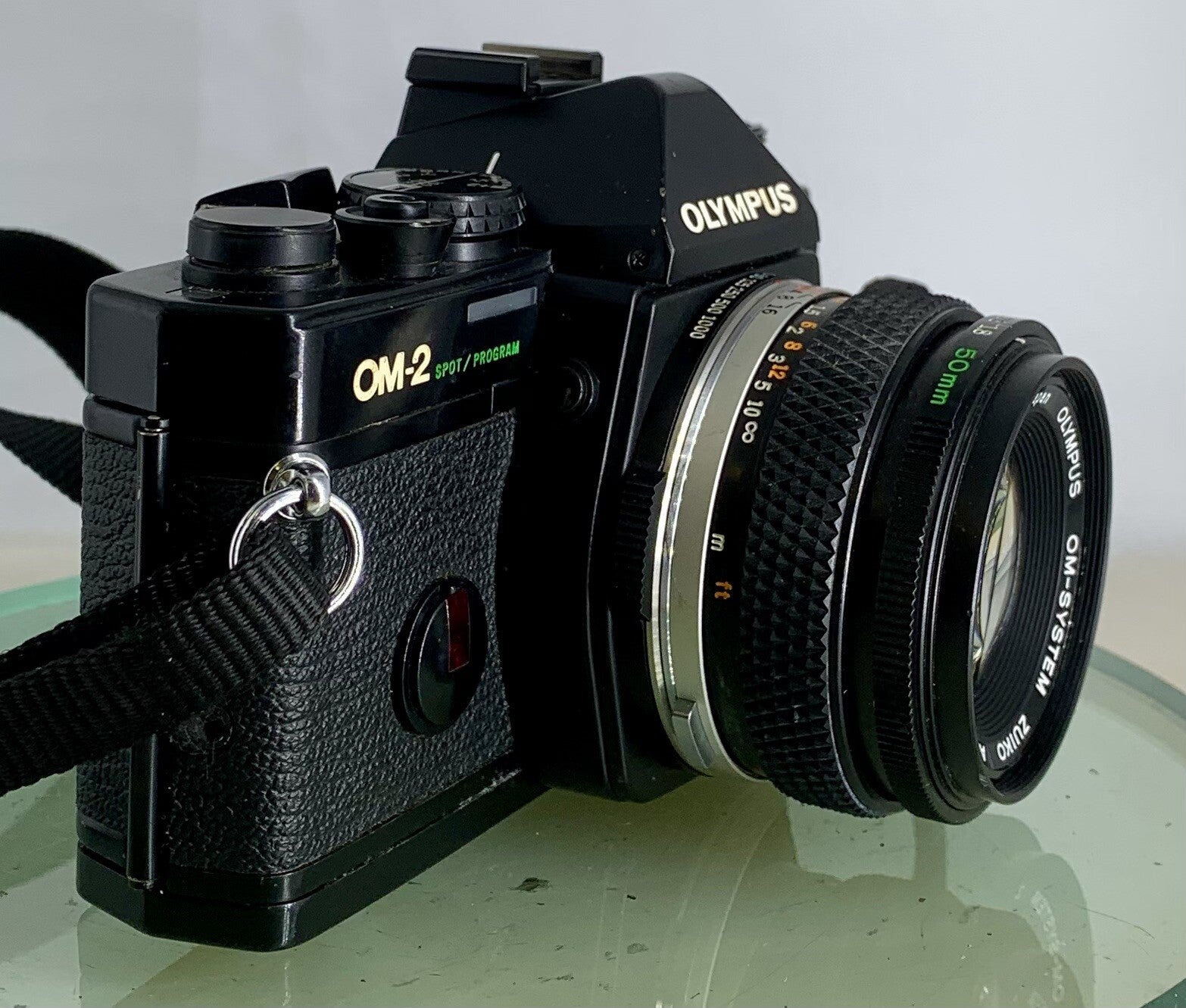 Olympus OM-2 Spot / Program SLR Camera + Olympus Zuiko  50mm f1.8 TESTED  #3132