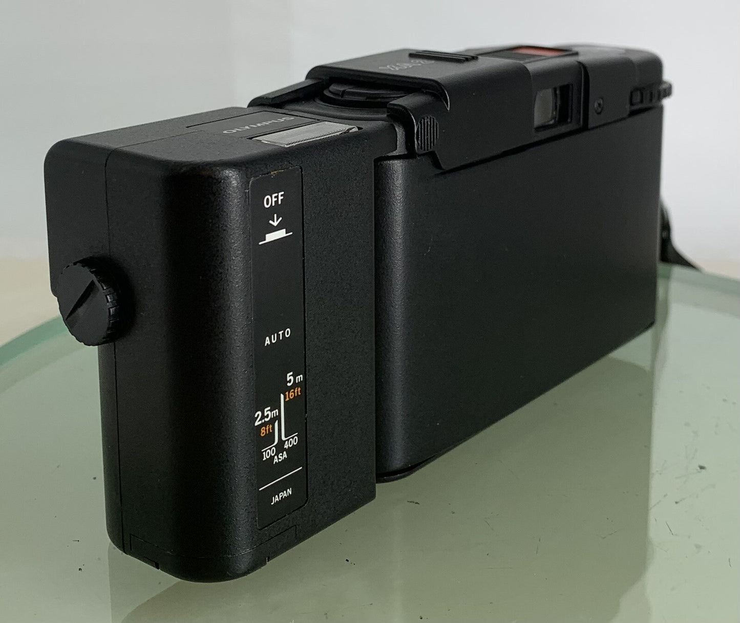 OLYMPUS XA2 Electronic Flash A11 D.ZUIKO 35mm f3.5 POINT & SHOOT CAMERA Case#2865