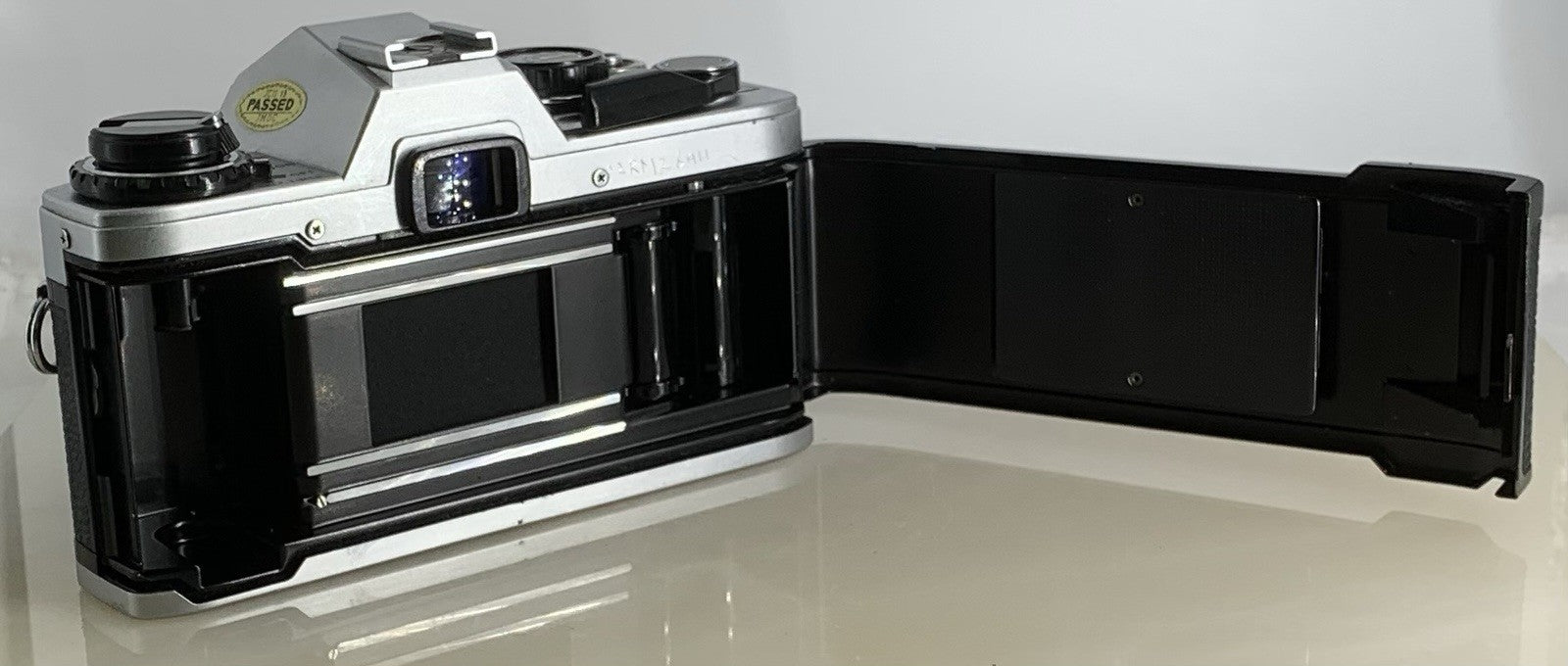 {SERVICED} Olympus OM10 35mm Film SLR Manual Camera + Olympus 50mm f/1:1.8 #1339