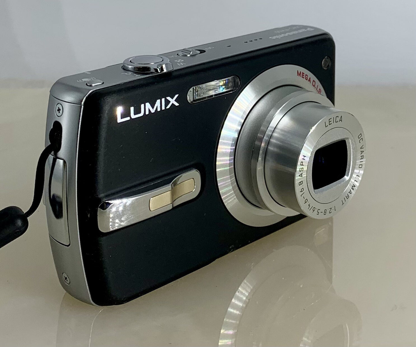 Panasonic Lumix Dmc-Fx50 Compact Digital Camera 21.9x Zoom+Charger+Case+Tested2