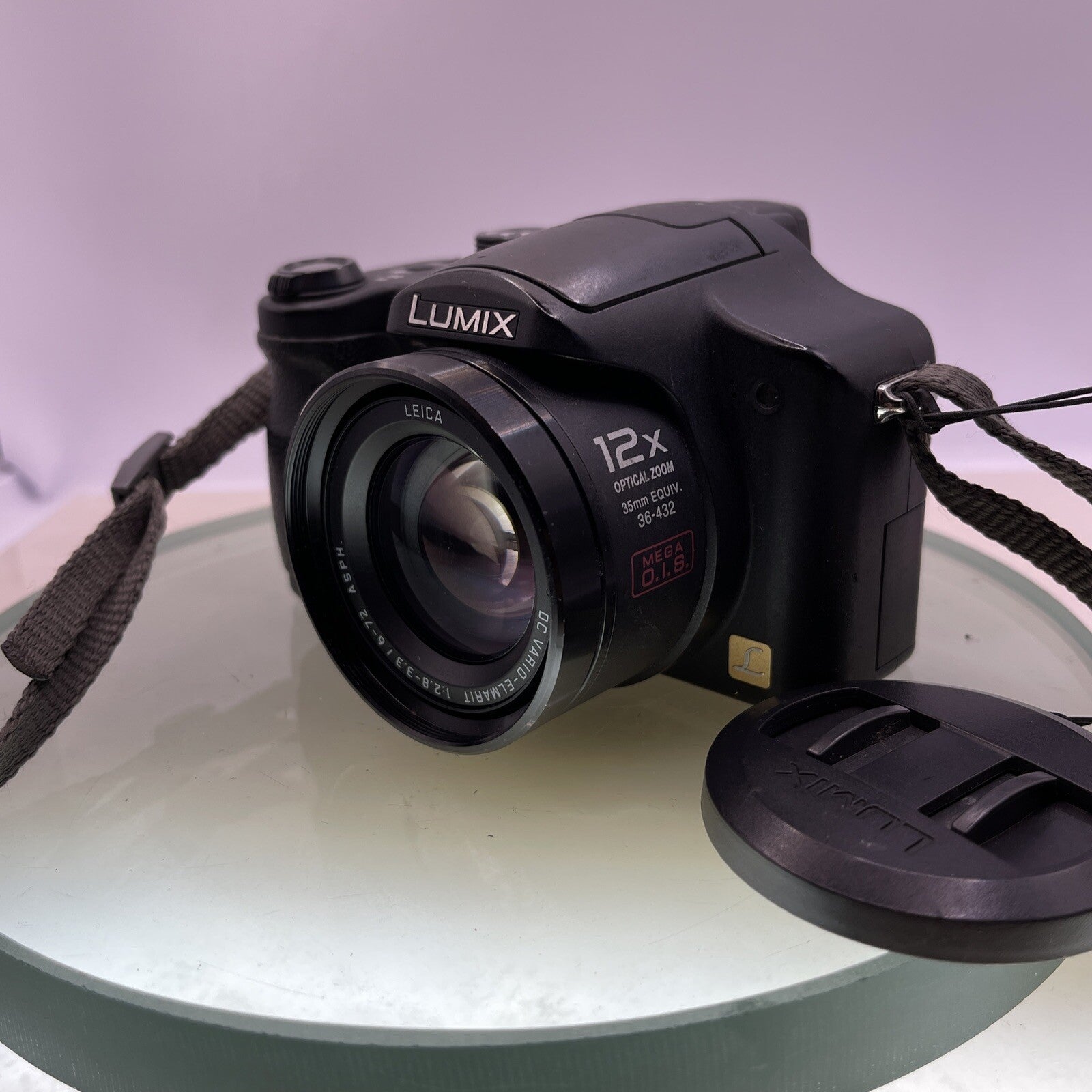 Panasonic Lumix DMC-FZ7  Digital Bridge Camera Leica 12x Zoom Charger+2GB #3663