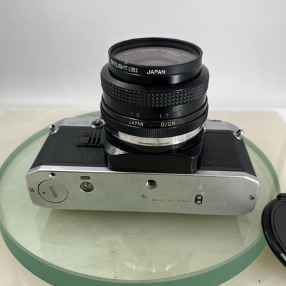 Olympus OM10 35mm SLR Film Camera + Vivitar 28mm 1:2.8 MC  Lens/ WORKING #9067
