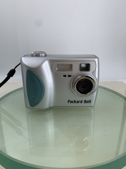 Packard Bell DSC-200A 2.1MP Compact Digital Camera SILVER NO CARD TESTED - 9180