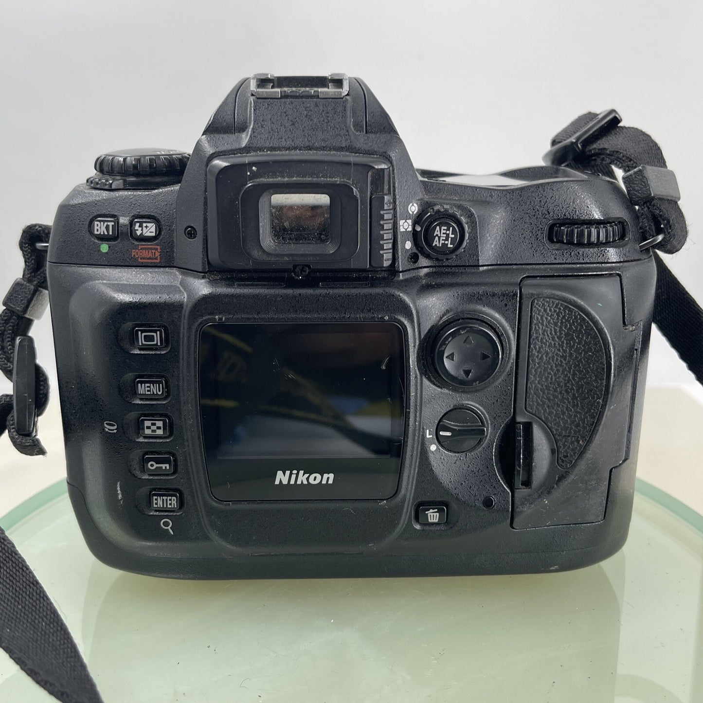 Nikon D100 6.1MP Digital SLR Camera Body Comes With Battery & Charger #6903
