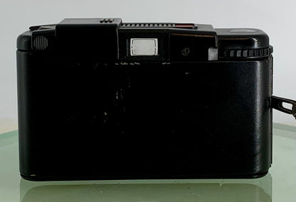 Olympus XA 3 DX 35mm Film Camera with Zuiko 35mm F/3.5 Lens -Excellent TESTED1774