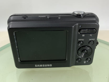 Samsung COMPACT DIGITAL CAMERA ES9 12.2MP BLACK WITH COVER - TESTED - 9855