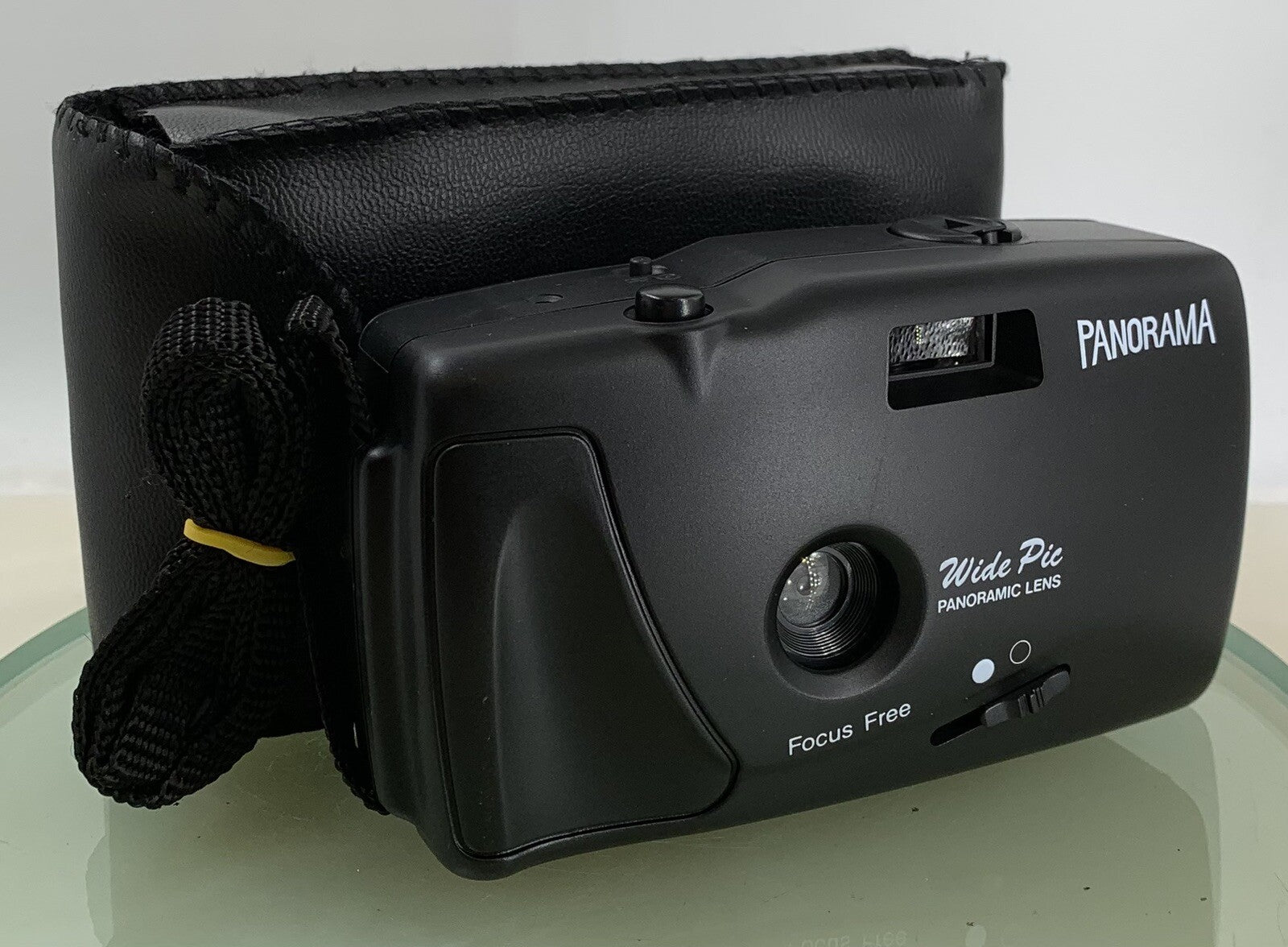 Panorama Wide Pic 35mm Film Point and Shoot Camera + COVER BLACK TESTED - 8750