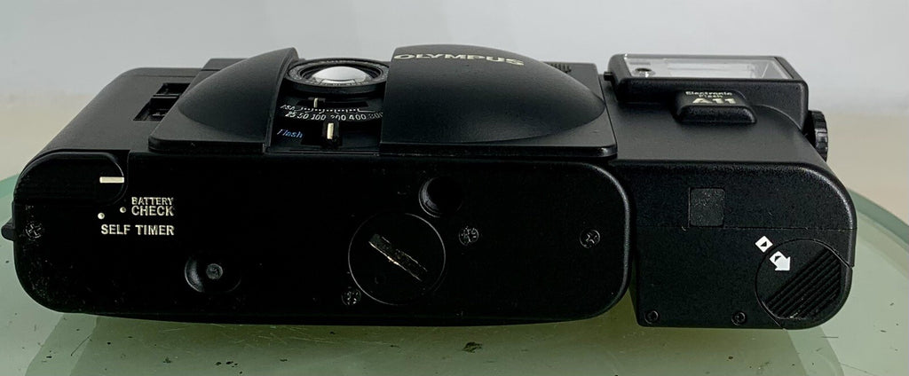 OLYMPUS XA2 Electronic Flash A11 D.ZUIKO 35mm f3.5 TESTED  POINT & SHOOT CAMERA7