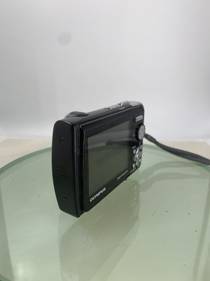 OLYMPUS U 850 SW DIGITAL CAMERA 8.0 MP BLACK + COVER + CHARGER TESTED - 4855