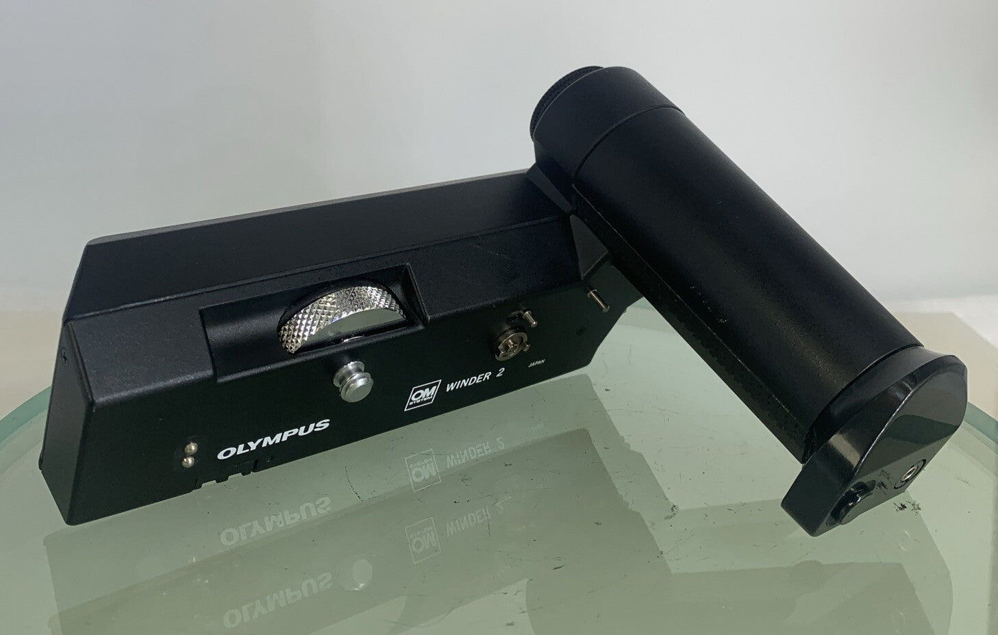 VINTAGE OLYMPUS WINDER 2 BLACK GOOD CONDITION CLEAN AND WORKING - 1400