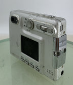 Konica Minolta Dimage XT 3.2MP Compact Digital Camera WITH CHARGER TESTED - 8426