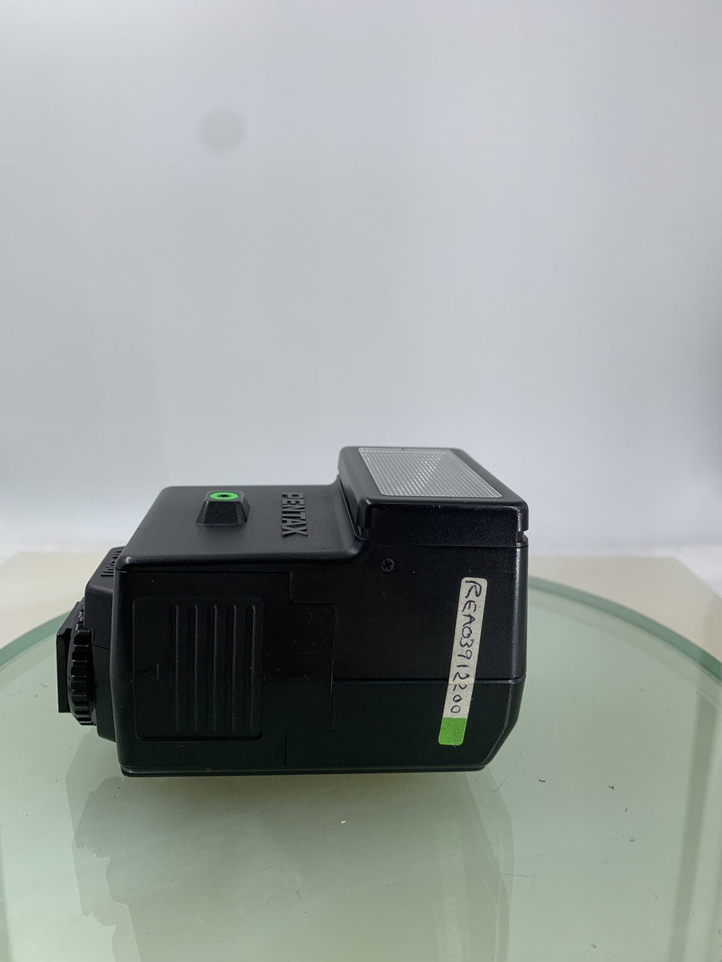Pentax AF200T Camera Flash for Pentax film cameras WORKING AND TESTED - 3954