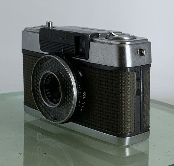 Olympus PEN EE 35mm Vintage film camera fully working Point & shoot 244249 #2432