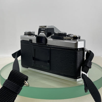 Olympus OM-2 35mm SLR camera body  Olympus 50mm 1:1.8 TESTED + CASE+ Hood  #4895