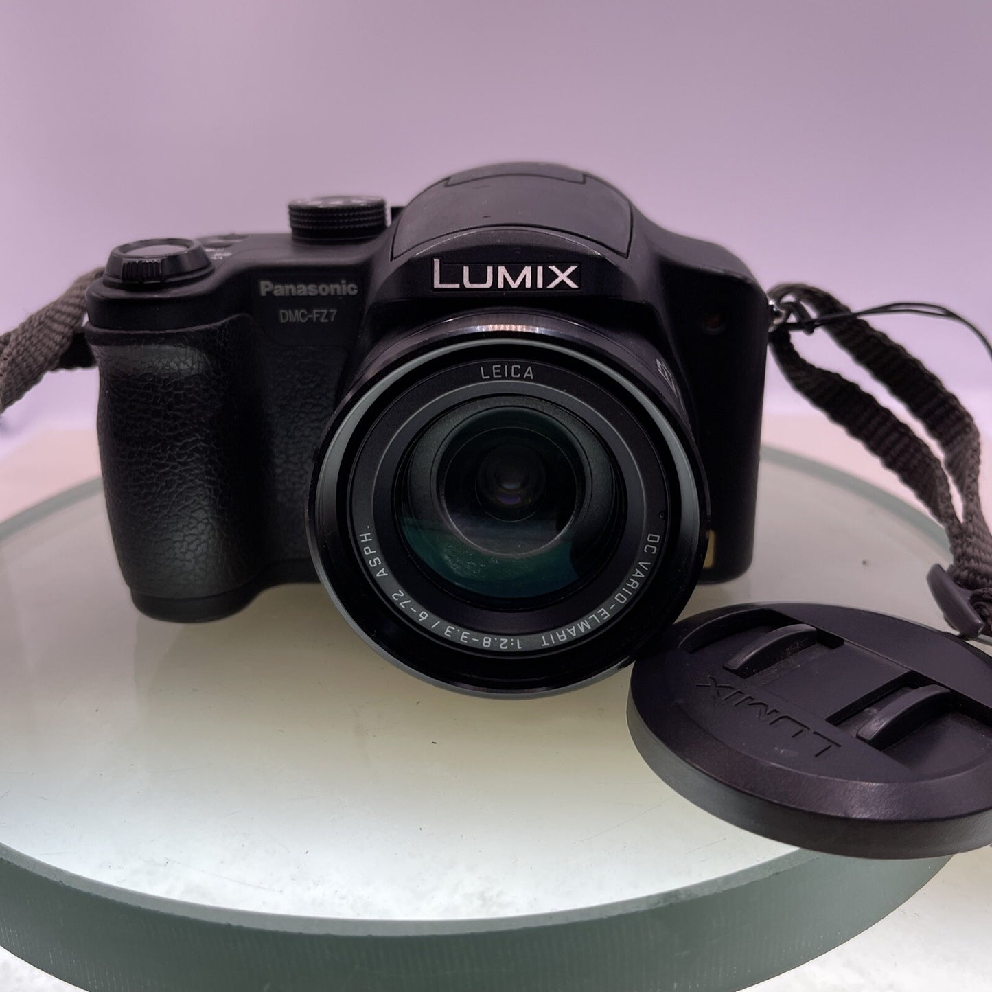 Panasonic Lumix DMC-FZ7  Digital Bridge Camera Leica 12x Zoom Charger+2GB #3662