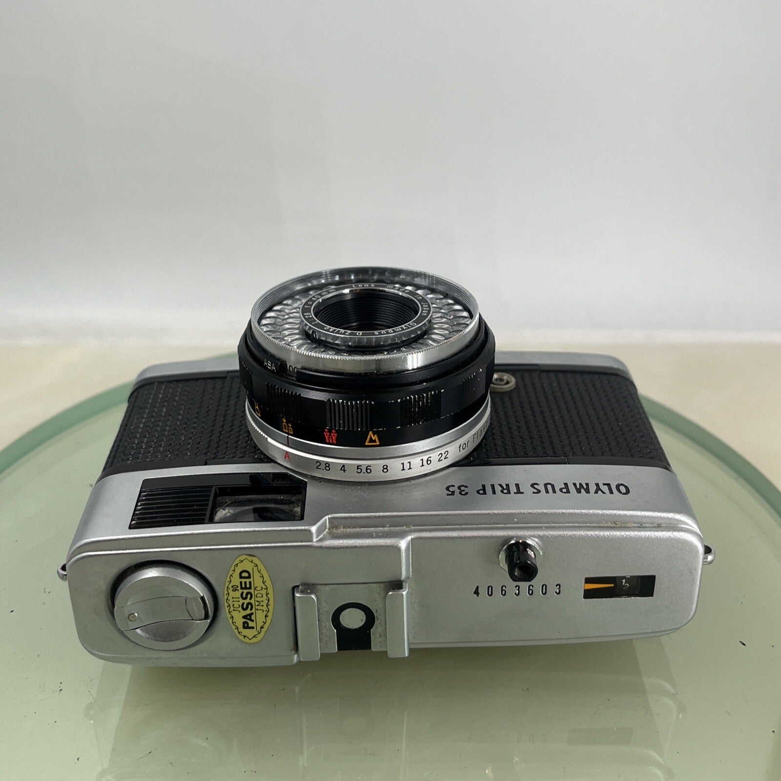 Olympus Trip 35 35mm Viewfinder Camera, with Olympus 40mm f/2.8 Lens TESTED #8906