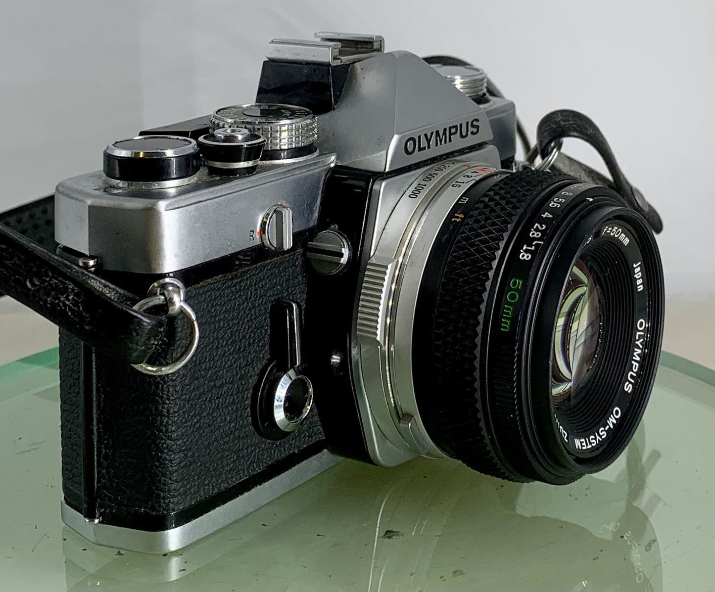 Olympus OM-1 MD 35mm SLR Film Camera &  Olympus ZUIKO  50mm f1.8 Lens- TESTED3012