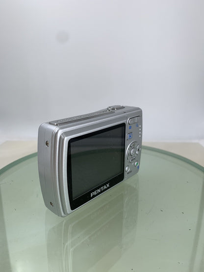 Pentax Optio M20 Digital Camera 7.0 MP SILVER NO CARD NO CHARGER TESTED - 4624
