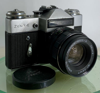 Very Rare ZENIT E POINT AND SHOOT FILM CAMERA+HELIOS-44M-4 LENS+SILVER+TESTED0