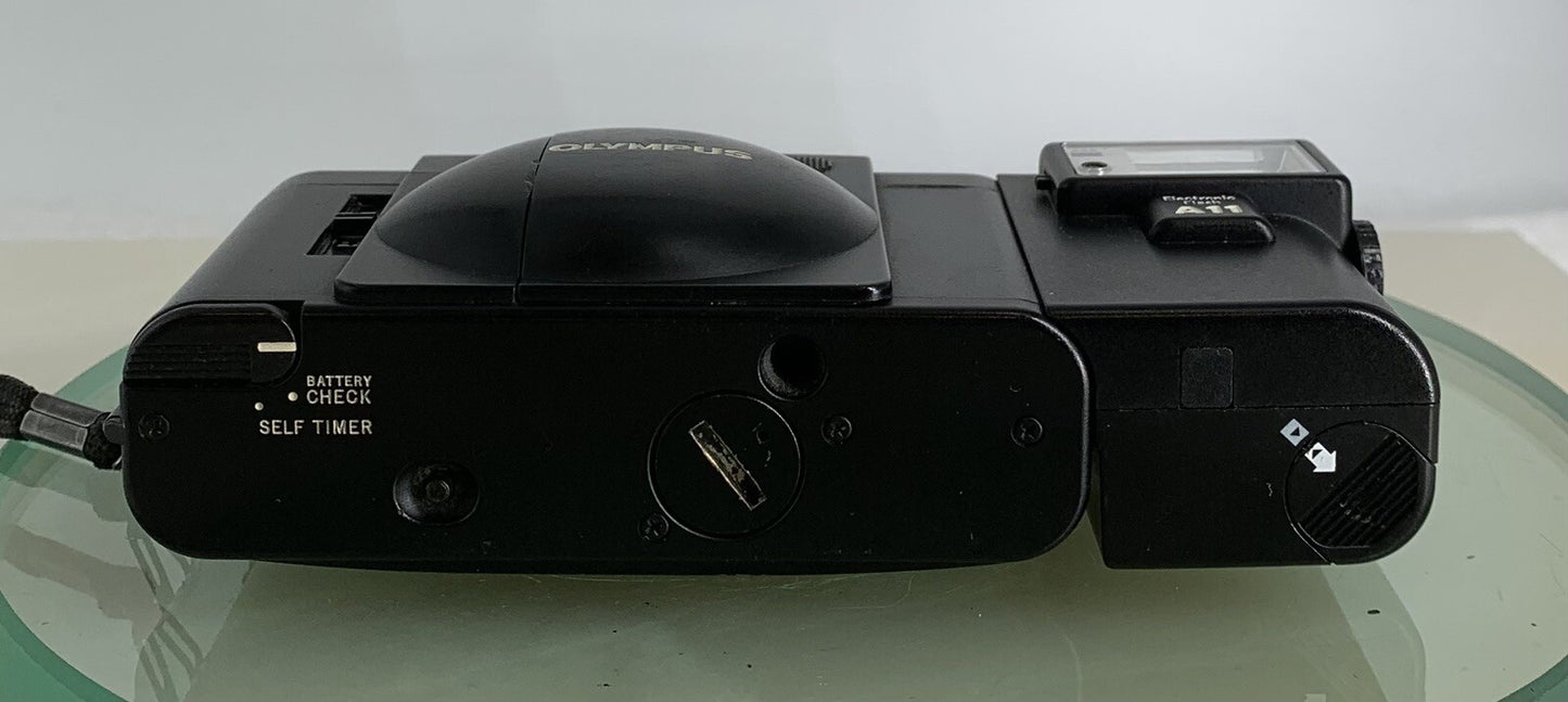 OLYMPUS XA2 Electronic Flash A11 D.ZUIKO 35mm f3.5  POINT & SHOOT CAMERA #4997