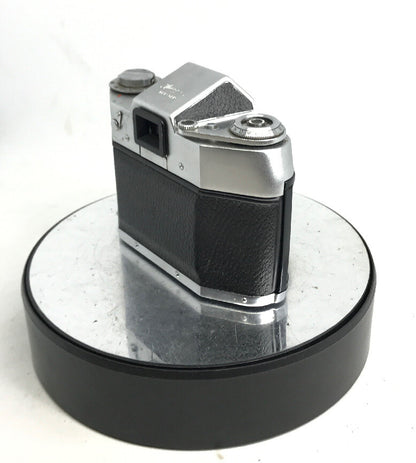 Exa . II a35mm Film SLR Camera, E. Ludwig Meritar f/2.9 50mm lens & case /1034