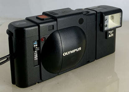 TESTEDOlympus XA 35mm Compact Rangefinder Film Camera A11 ELECTRIC FLASH #9230