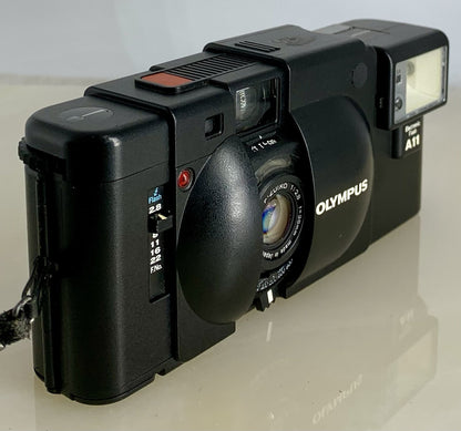 TESTEDOlympus XA 35mm Compact Rangefinder Film Camera A11 ELECTRIC FLASH #9232