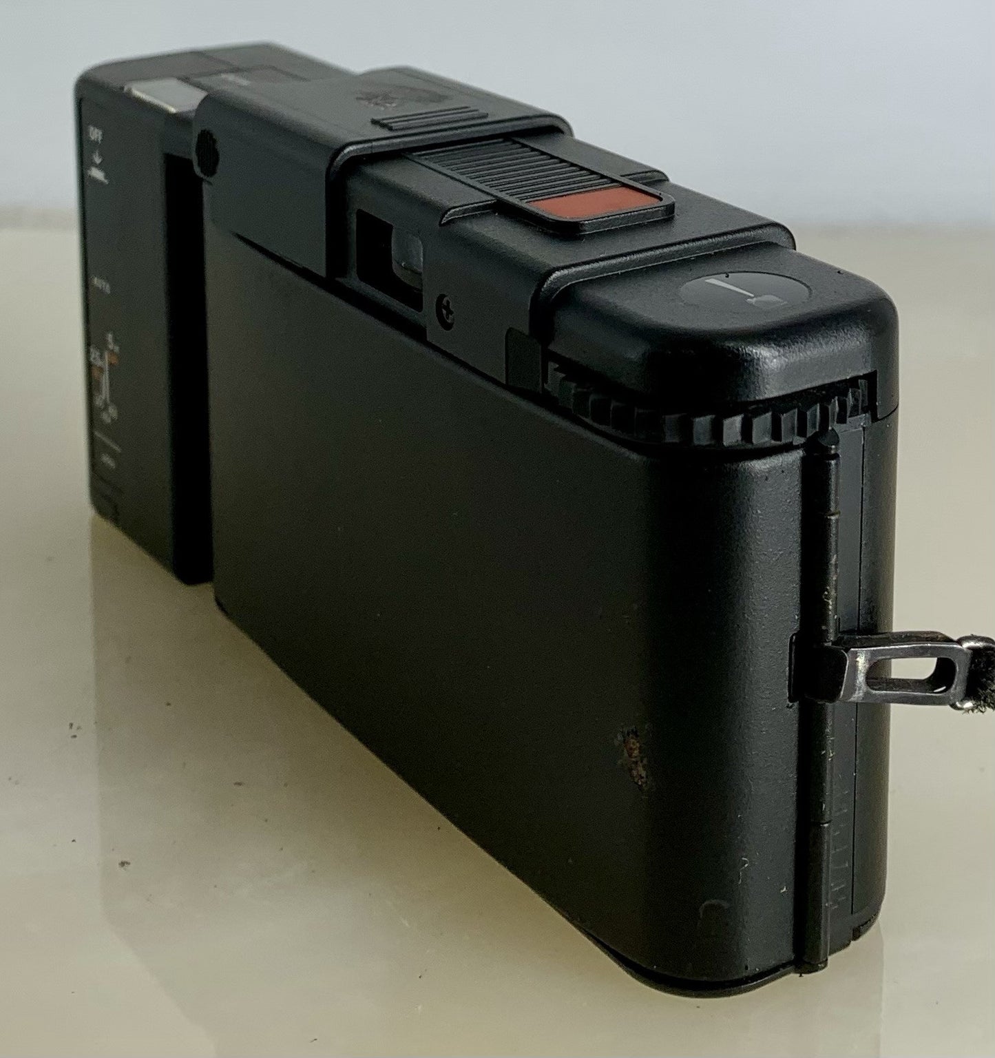 TESTEDOlympus XA 35mm Compact Rangefinder Film Camera A11 ELECTRIC FLASH #9233