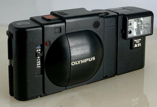 TESTEDOlympus XA 35mm Compact Rangefinder Film Camera A11 ELECTRIC FLASH #9050