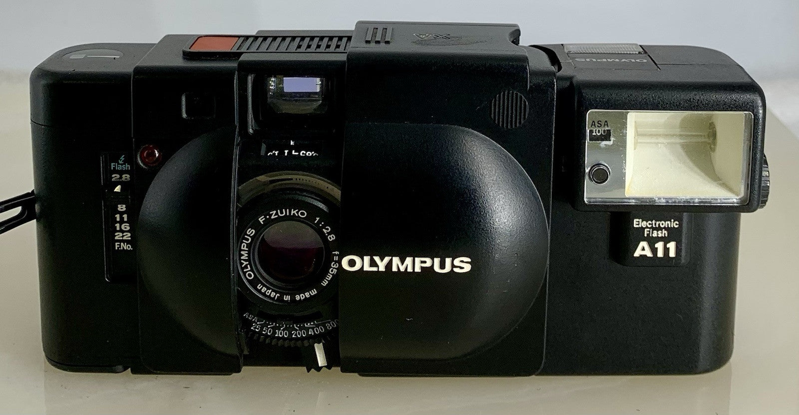TESTEDOlympus XA 35mm Compact Rangefinder Film Camera A11 ELECTRIC FLASH #9231