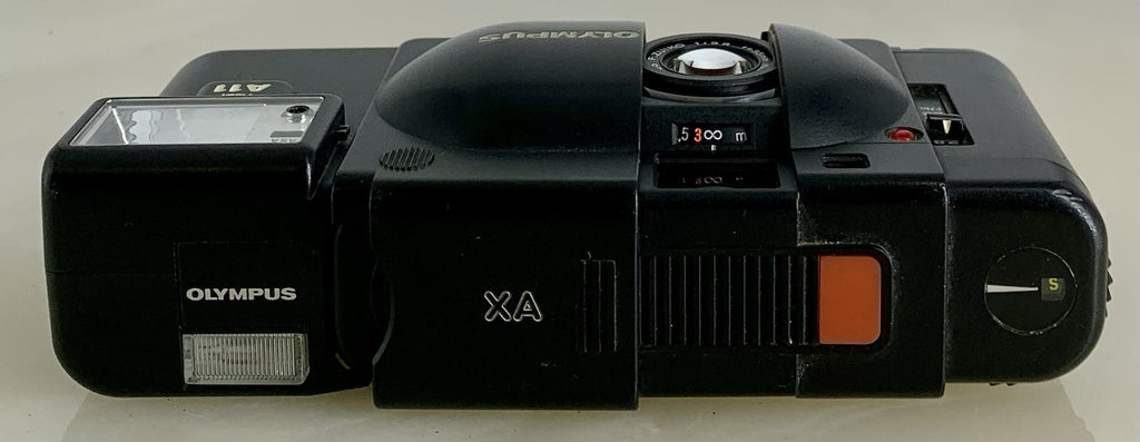 TESTEDOlympus XA 35mm Compact Rangefinder Film Camera A11 ELECTRIC FLASH #9056
