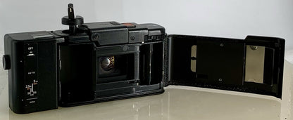 TESTEDOlympus XA 35mm Compact Rangefinder Film Camera A11 ELECTRIC FLASH+CASE8